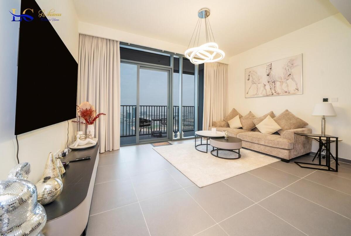 2 Bed With Full Creek Canal View Apartment *